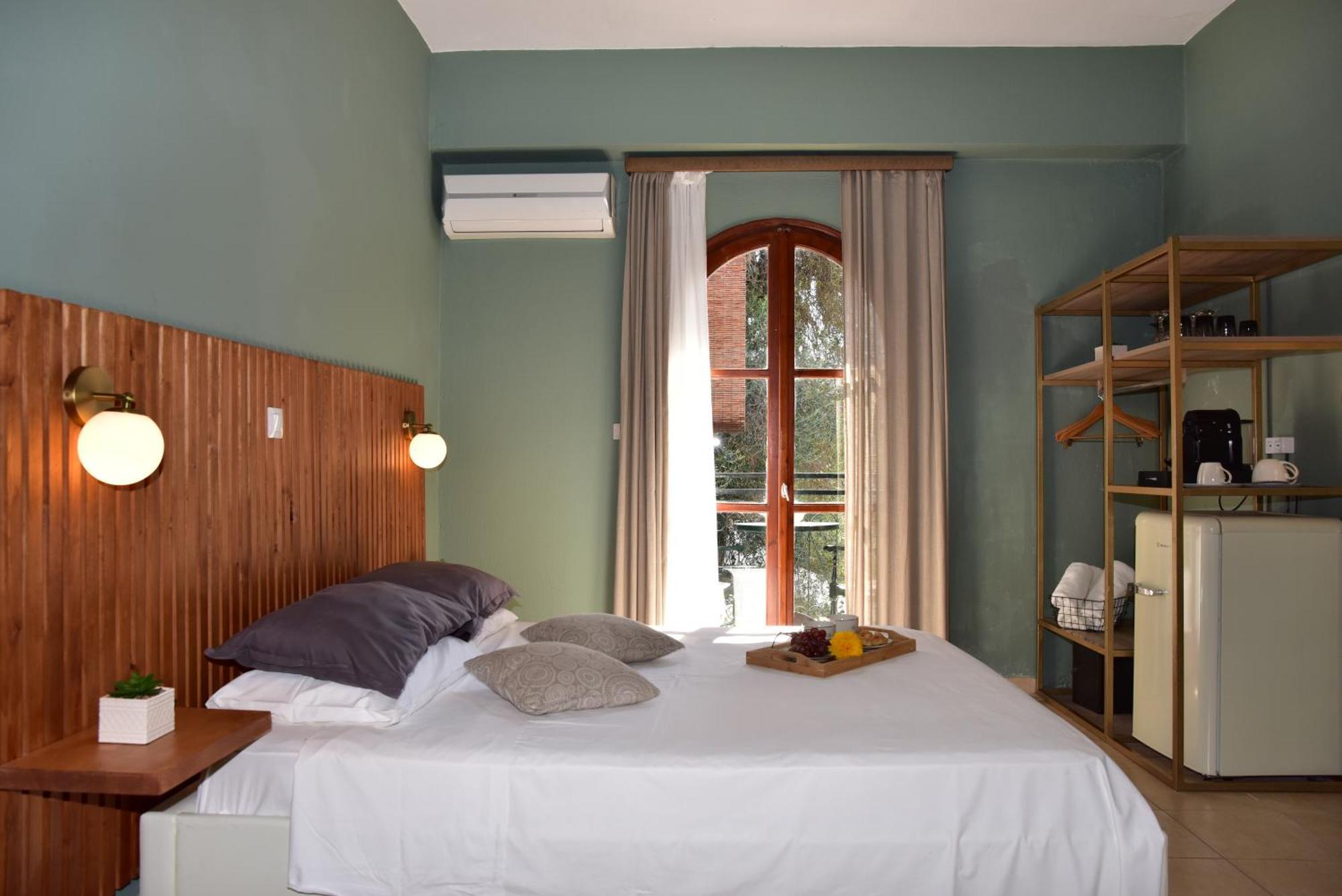 Pensjonat Lord Ape Club Benitses (Corfu)
