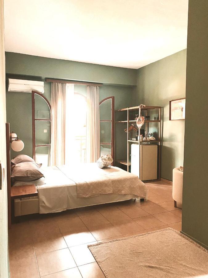 Guest house Lord Ape Club Benitses (Corfu)