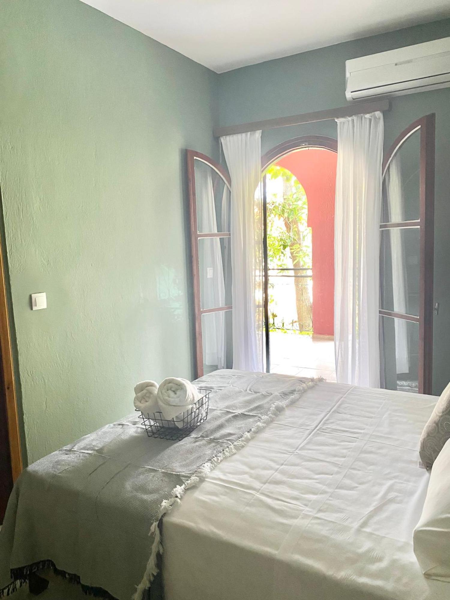 Guest house Lord Ape Club Benitses (Corfu)